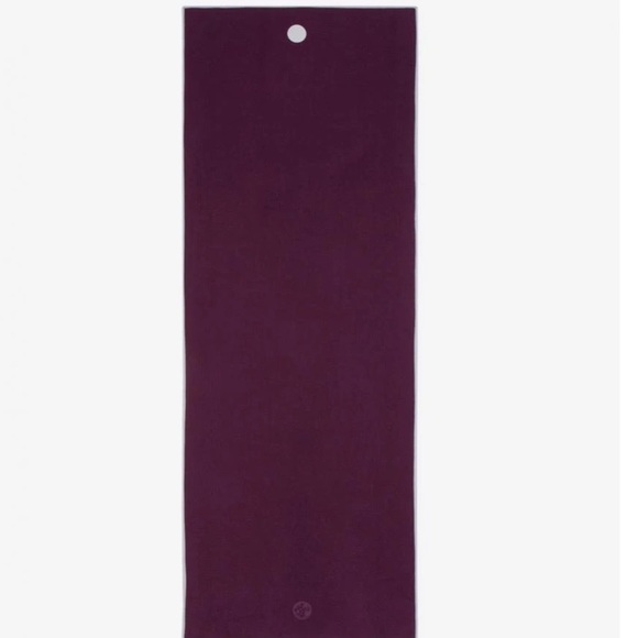 Manduka YOGITOES® YOGA MAT TOWEL - Picture 4 of 8